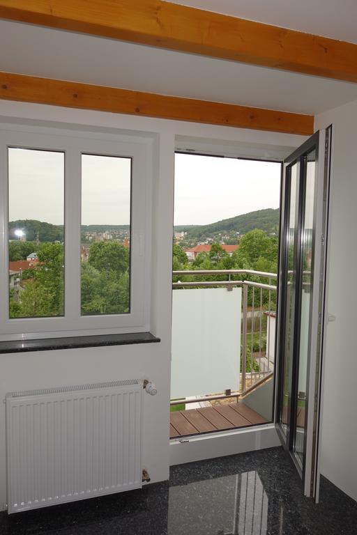 Ferienwohnung & Wellness Бад Кисинген Стая снимка